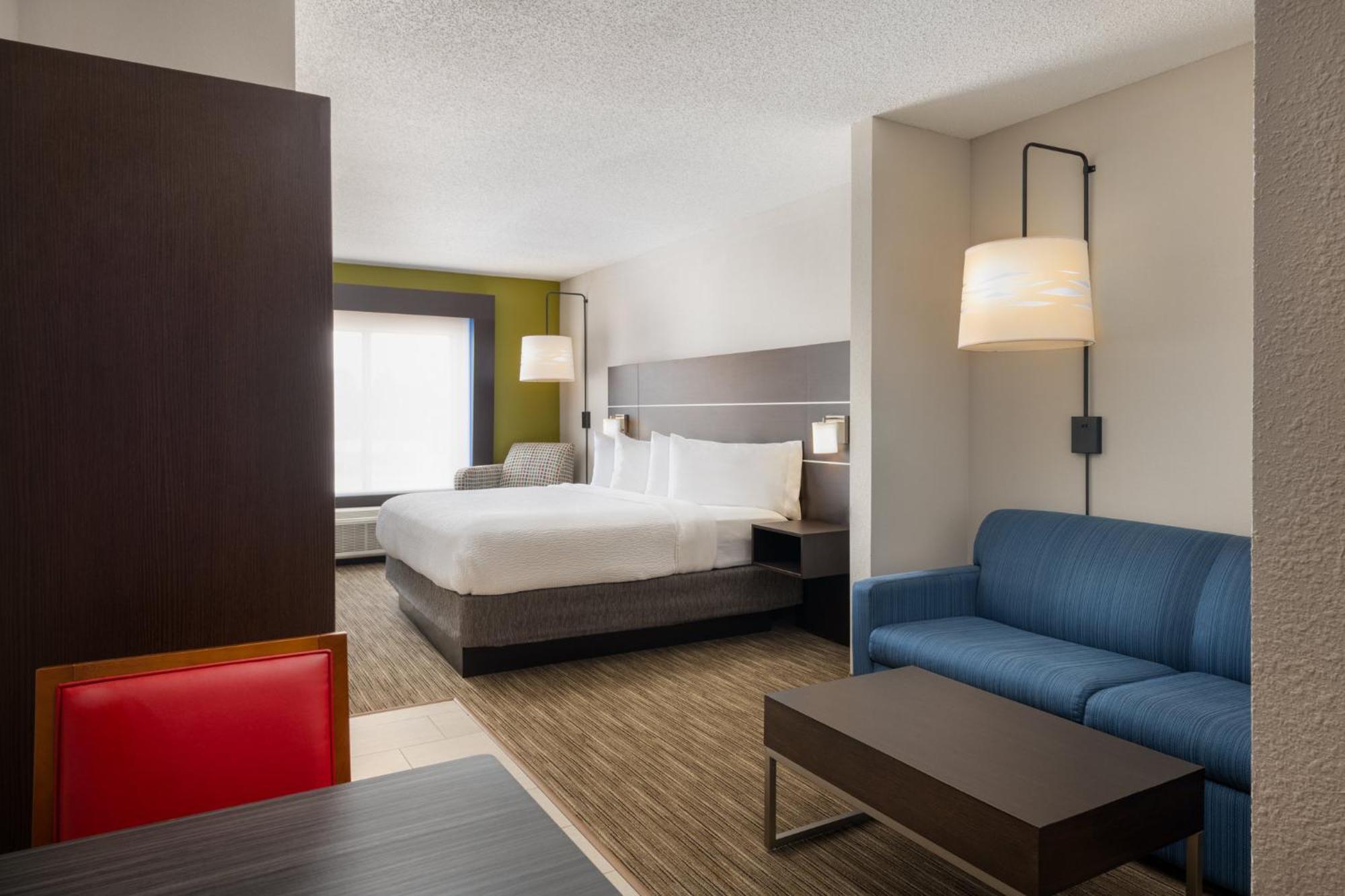 Holiday Inn Express - Spring Hill By Ihg Exterior photo