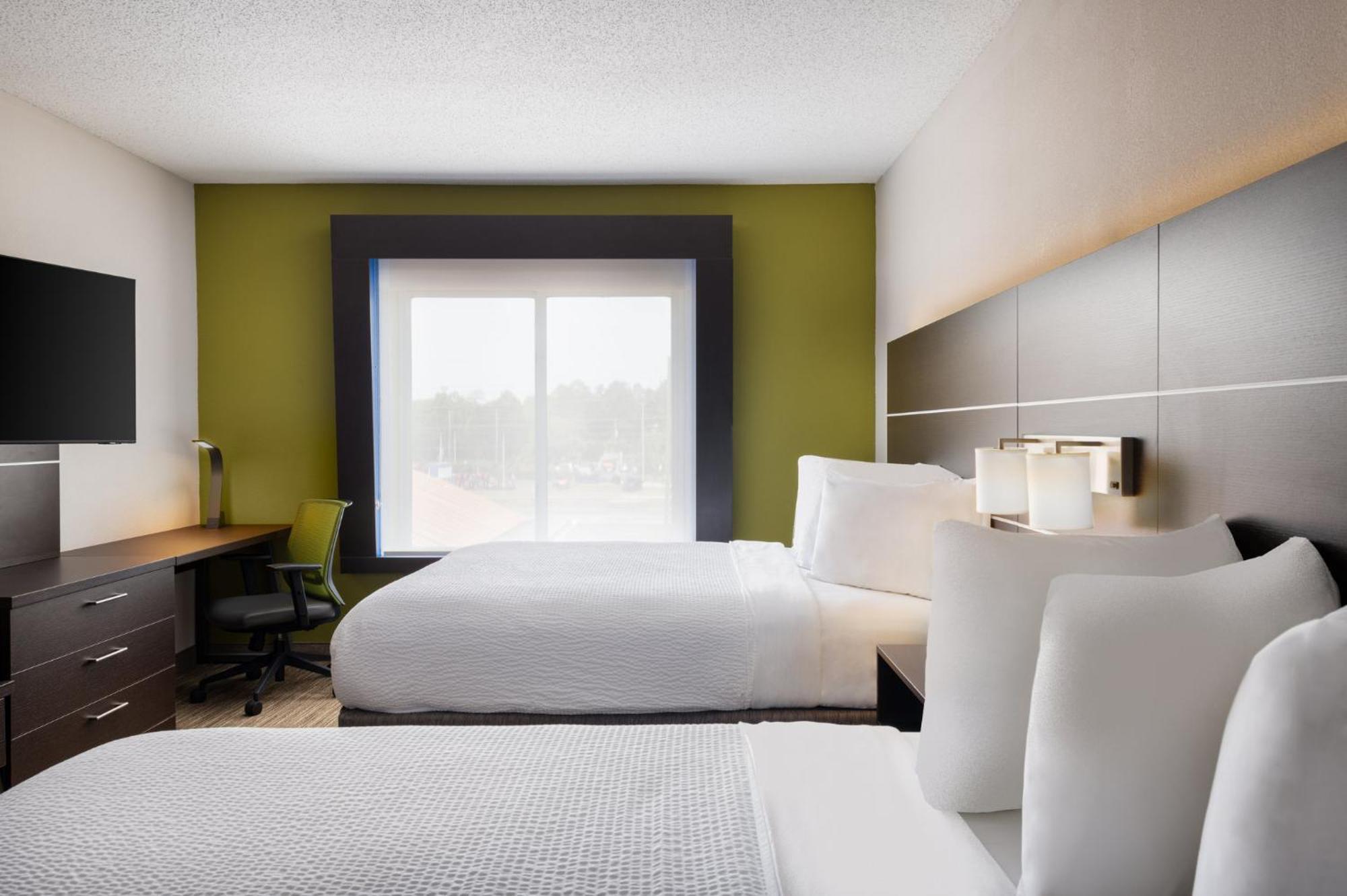 Holiday Inn Express - Spring Hill By Ihg Exterior photo